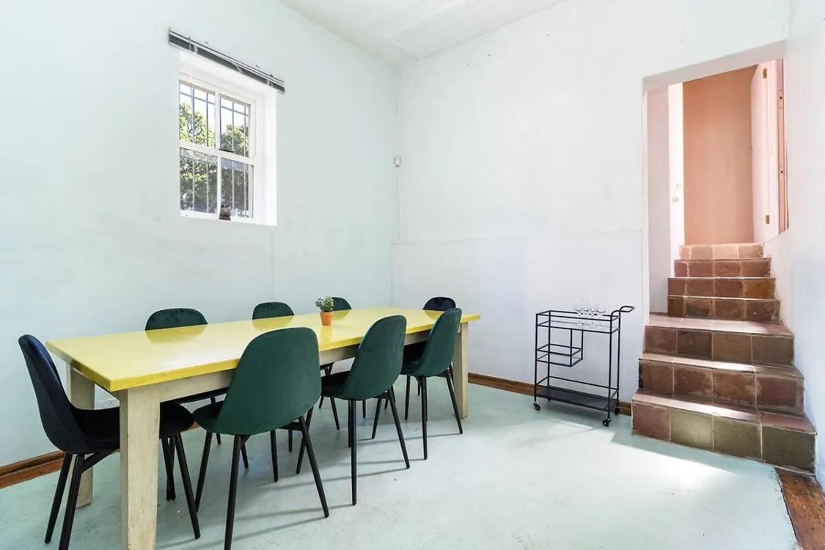 Funky Pet Friendly, 2-Bedroom Escape, Bo-Kaap Cape Town South Africa