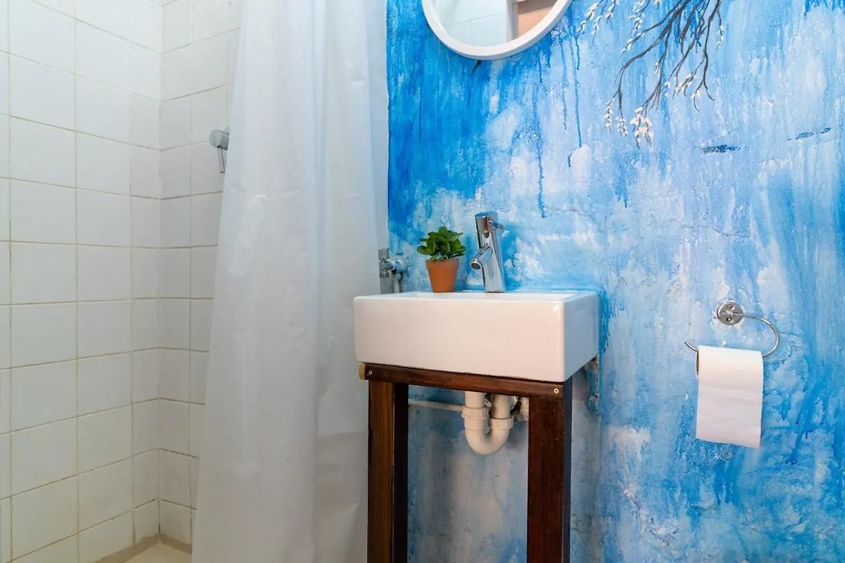 Funky Pet Friendly, 2-Bedroom Escape, Bo-Kaap Cape Town